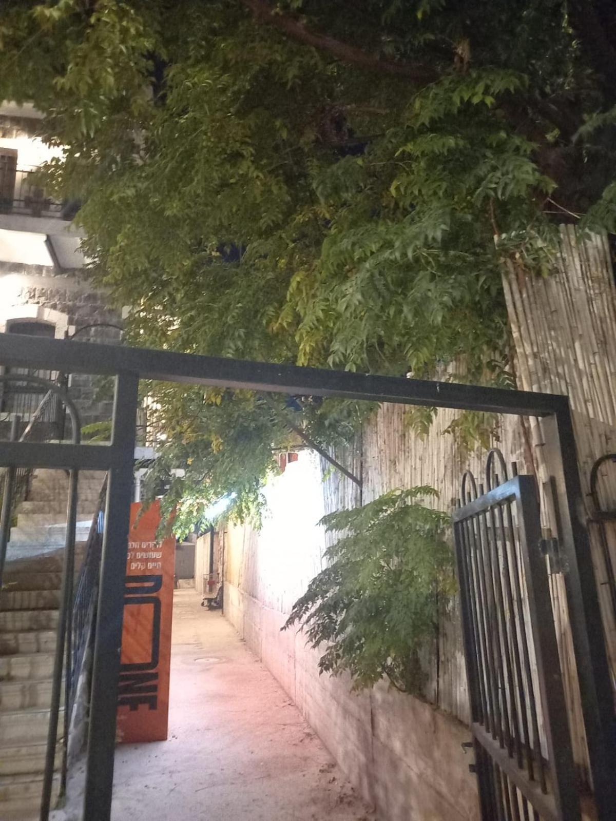 יחידת אירוח בבית ורדי Tiberíades Exterior foto